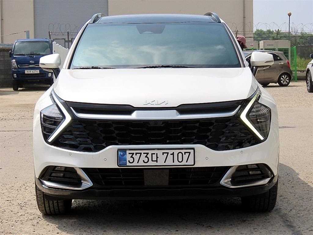 KIA Sportage 2022 Blanco - Importación desde Corea - HF Imports Iquique - Foto 1