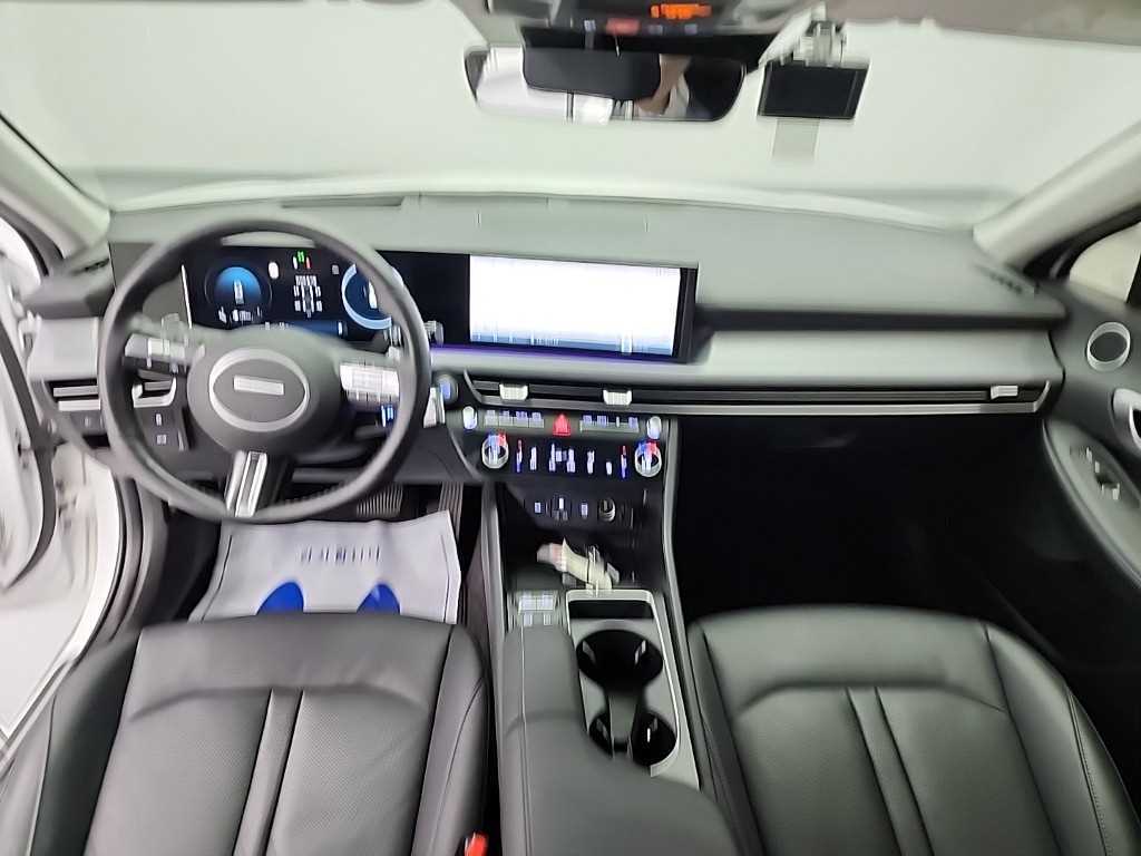HYUNDAI Sonata - Vista 7