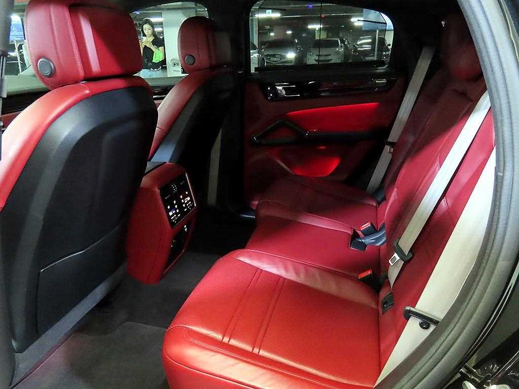 Porsche Cayenne - Vista 7