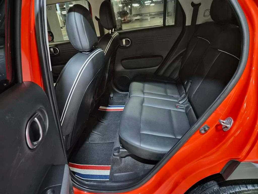 HYUNDAI Casper - Vista 7