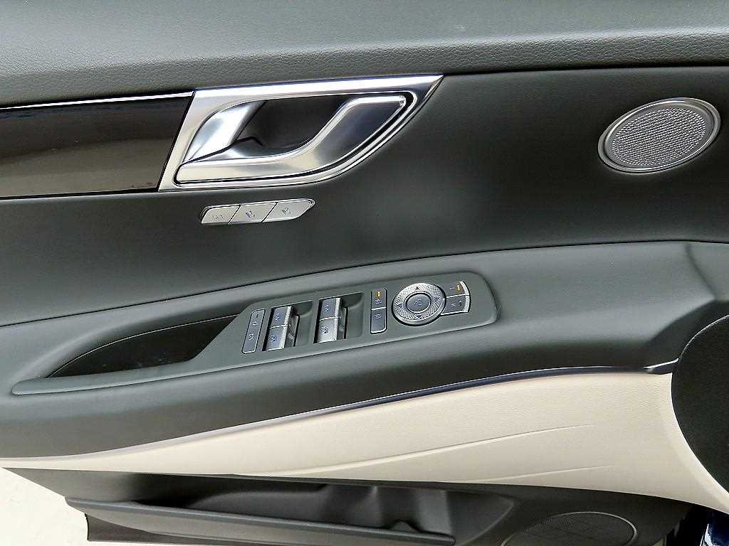 Genesis GV80 - Vista 11