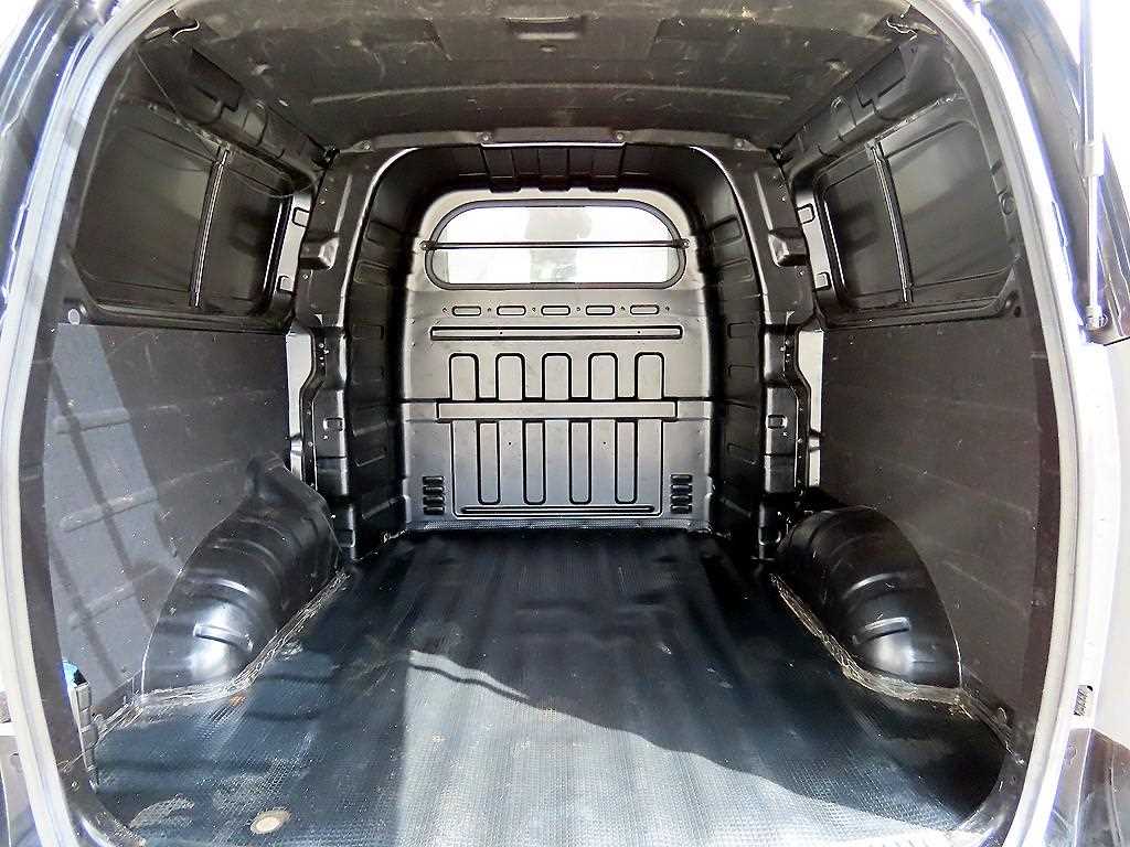 HYUNDAI Starex 2019 Negro - Importación desde Corea - HF Imports Iquique - Foto 18