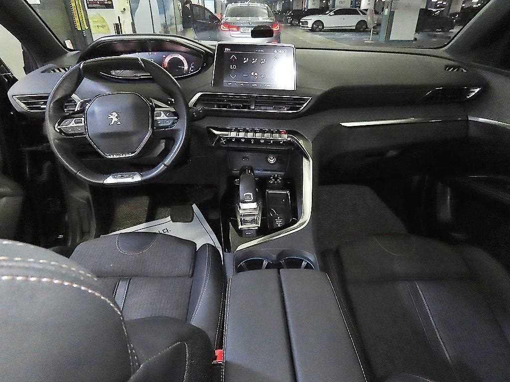Peugeot 5008 - Vista 10