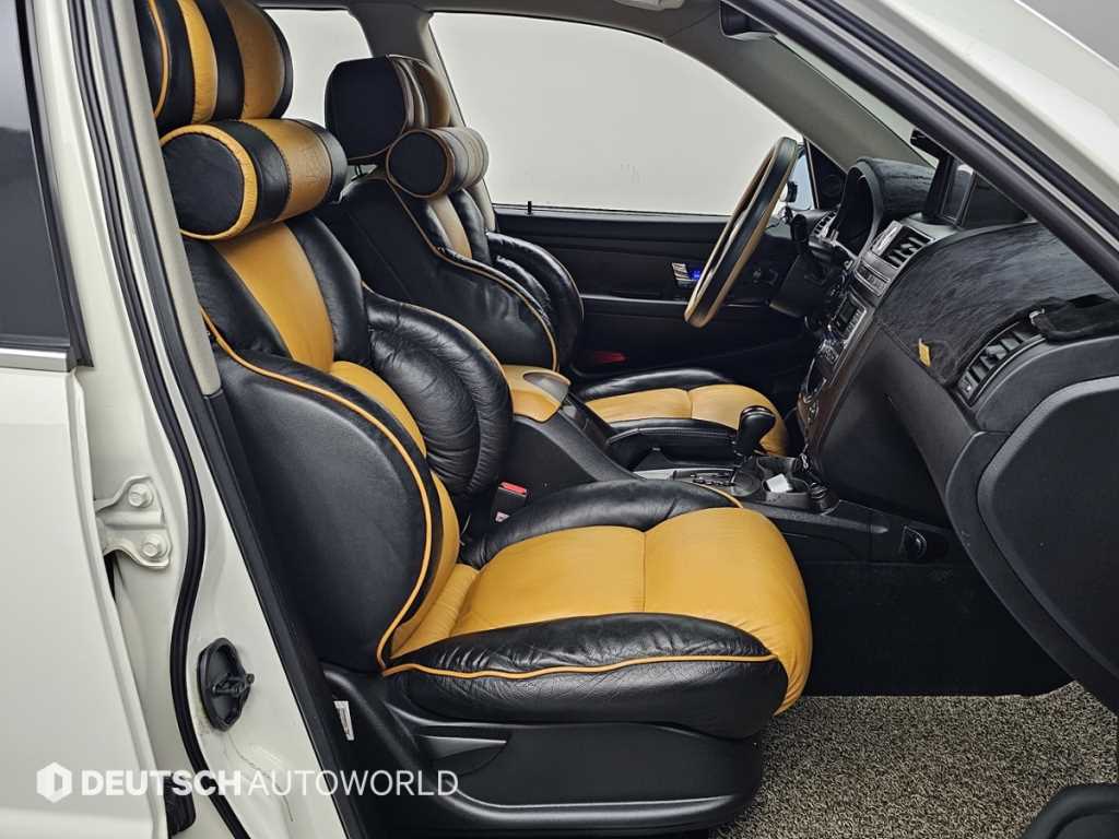 Ssangyong Rexton - Vista 10