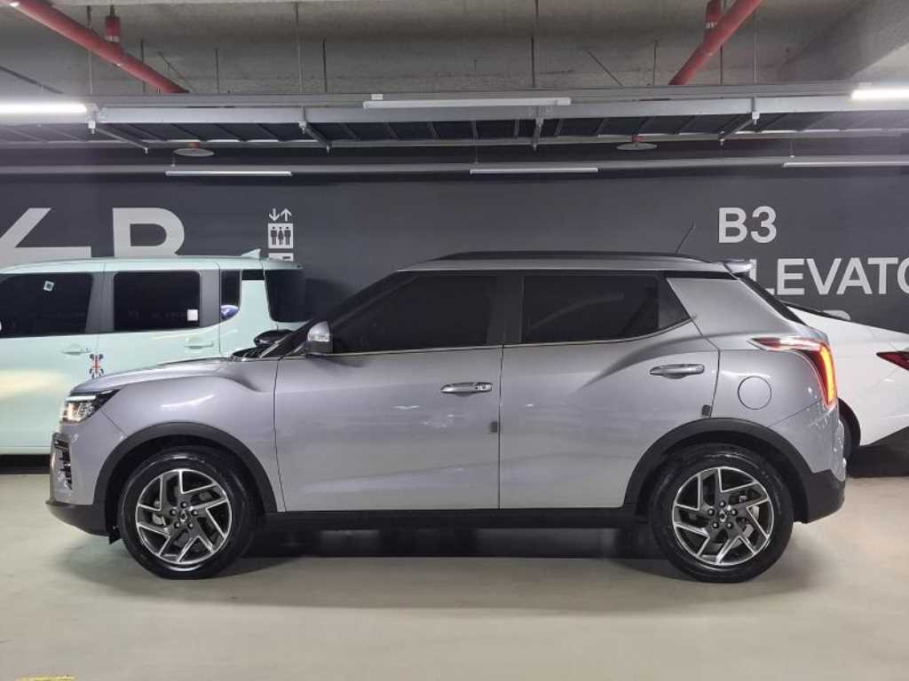 Ssangyong Tivoli - Vista 5