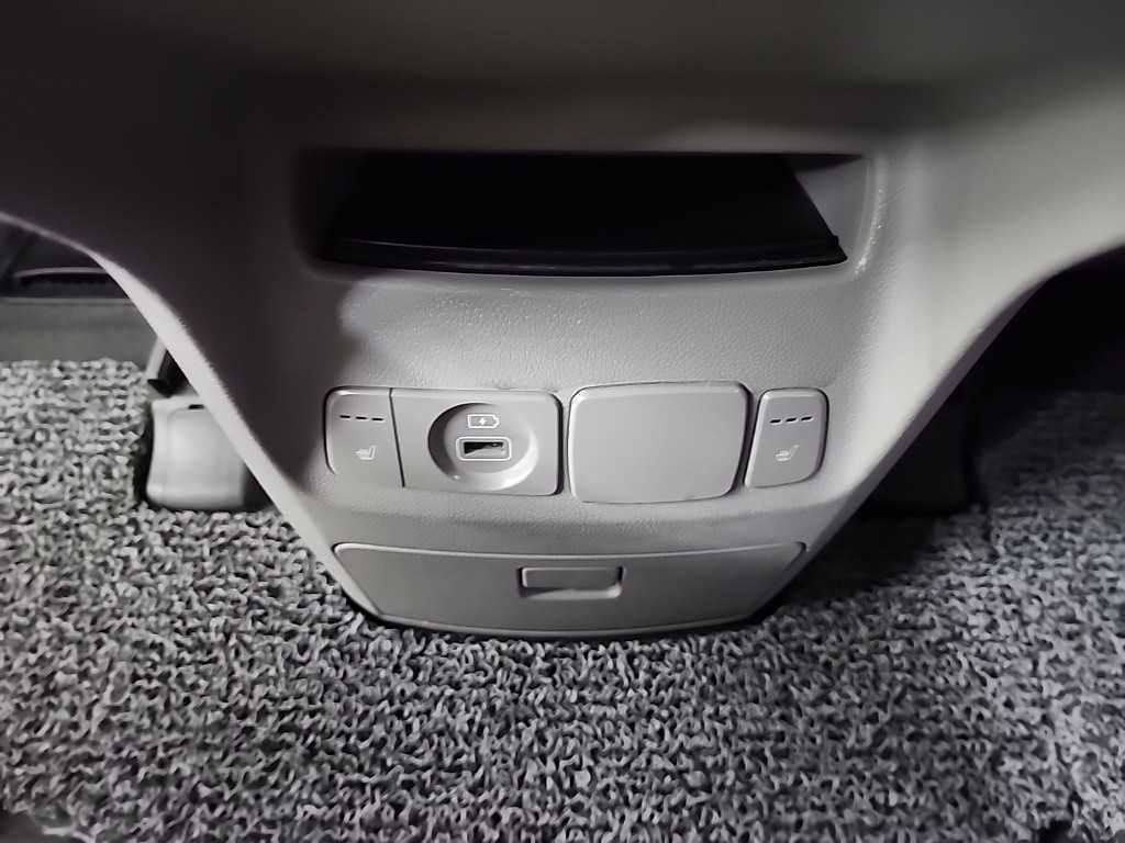 KIA Carnival 2019 Negro - Importación desde Corea - HF Imports Iquique - Foto 13