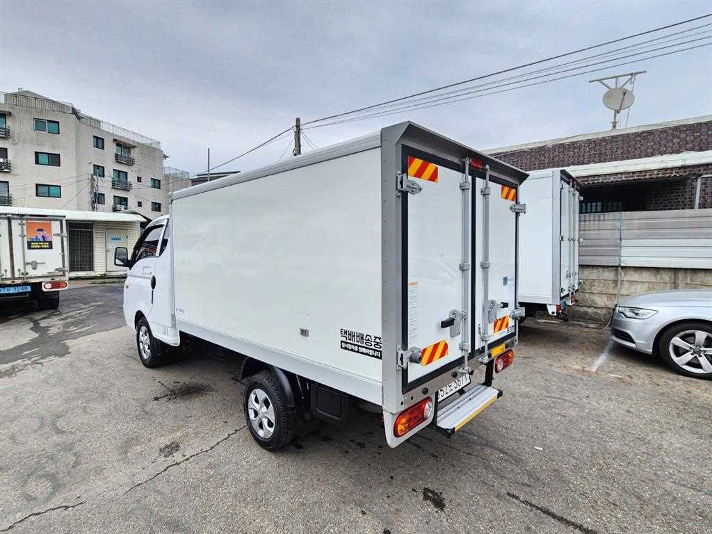 Small Truck Freezer Box(Low Deck) - Vista 7