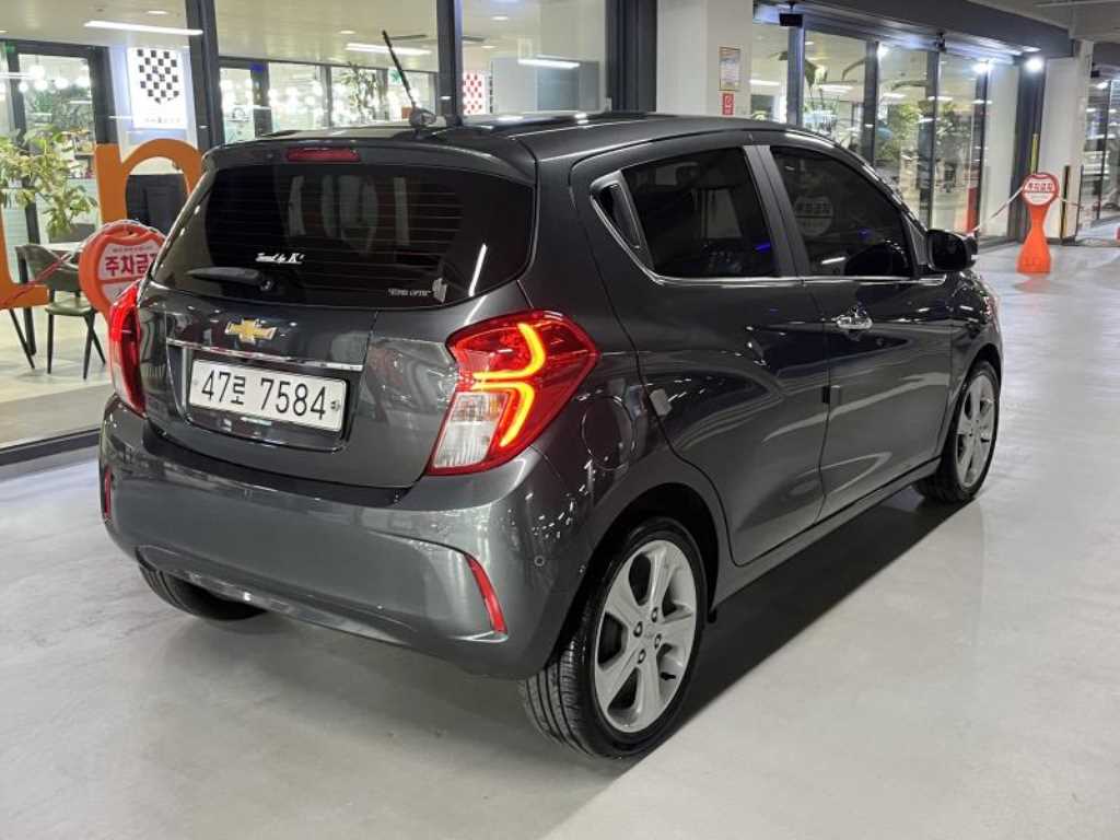 Chevrolet Spark - Vista 4