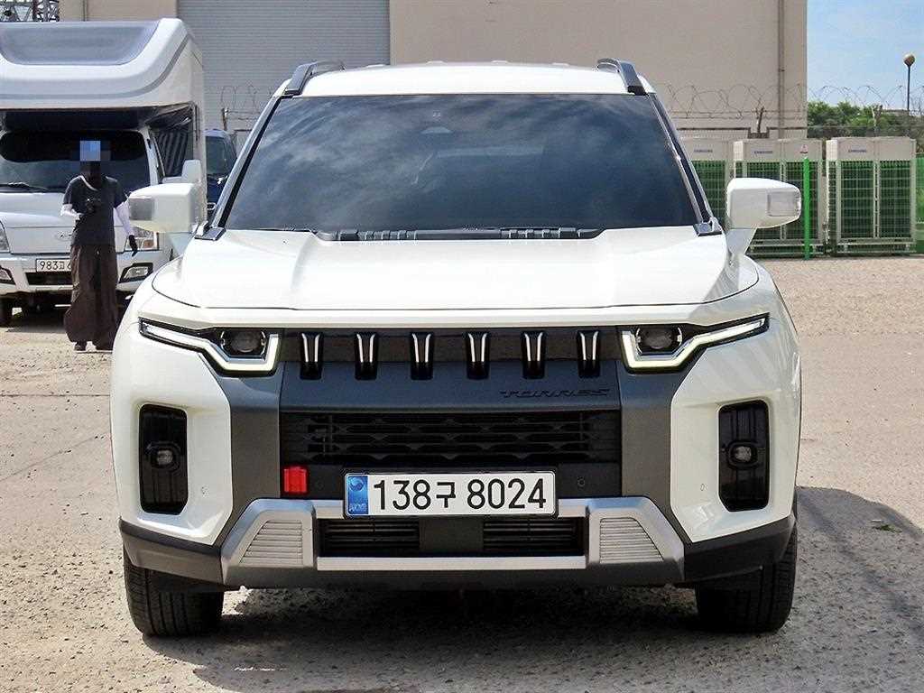 Ssangyong Torres 2023 Blanco - Importación desde Corea - HF Imports Iquique - Foto 1