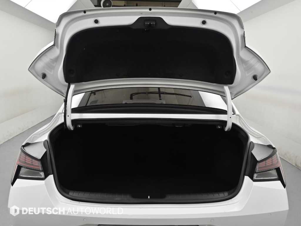 HYUNDAI Avante 2023 Blanco - Importación desde Corea - HF Imports Iquique - Foto 19