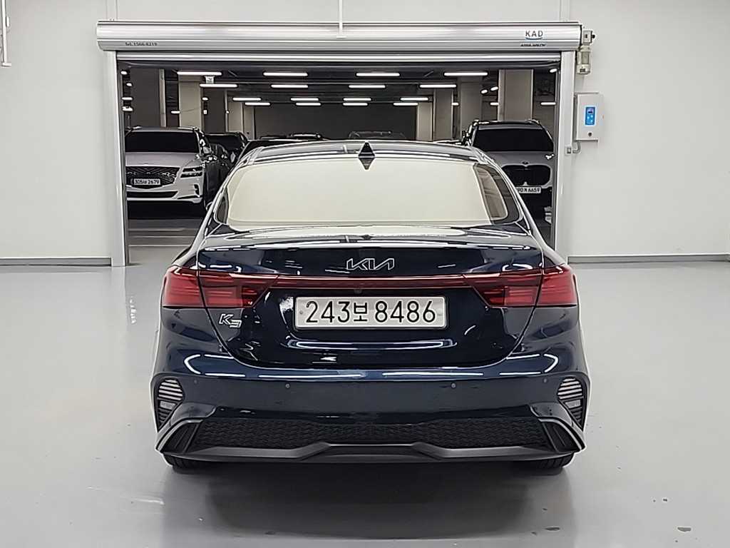 KIA K3 - Vista 3