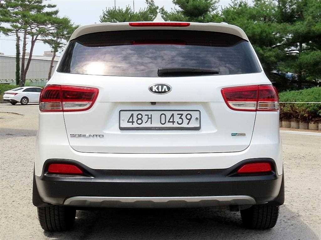 KIA Sorento - Vista 4