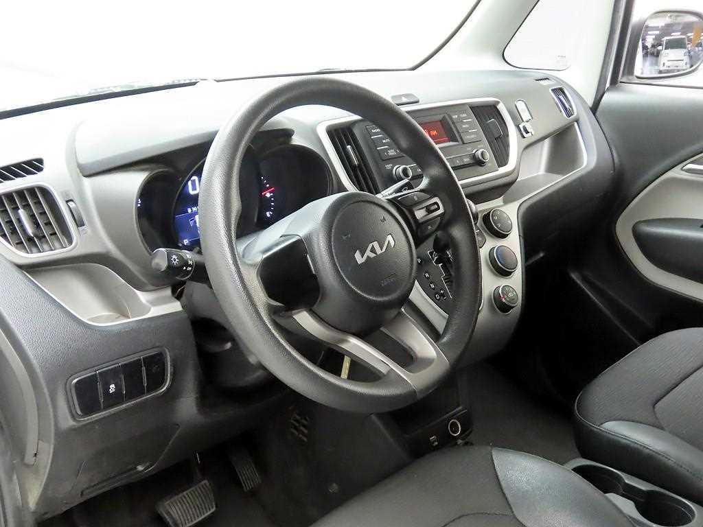 KIA Ray - Vista 8