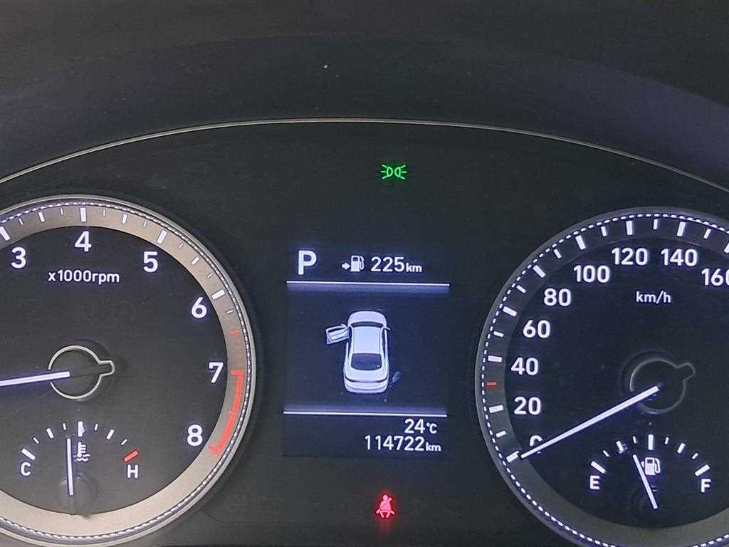 HYUNDAI Grandeur - Vista 8