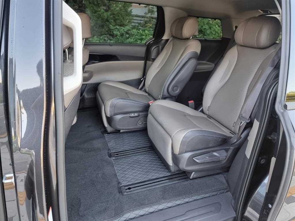 KIA Carnival 2026 Gris - Importación desde Corea - HF Imports Iquique - Foto 14