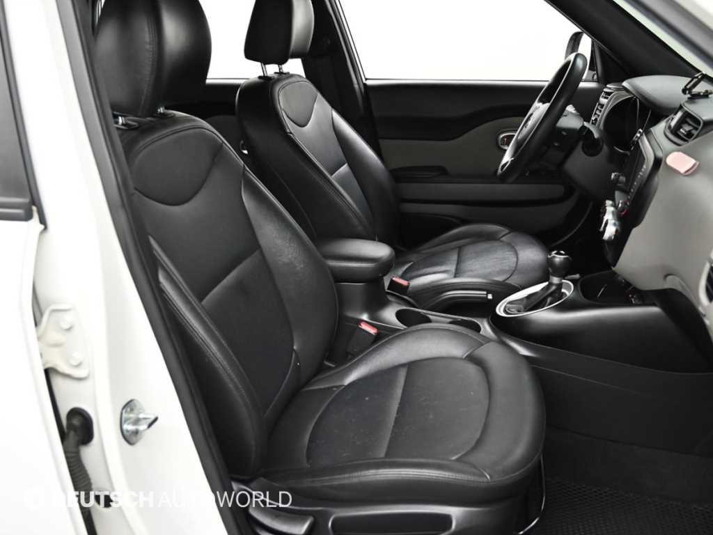 KIA Soul - Vista 10