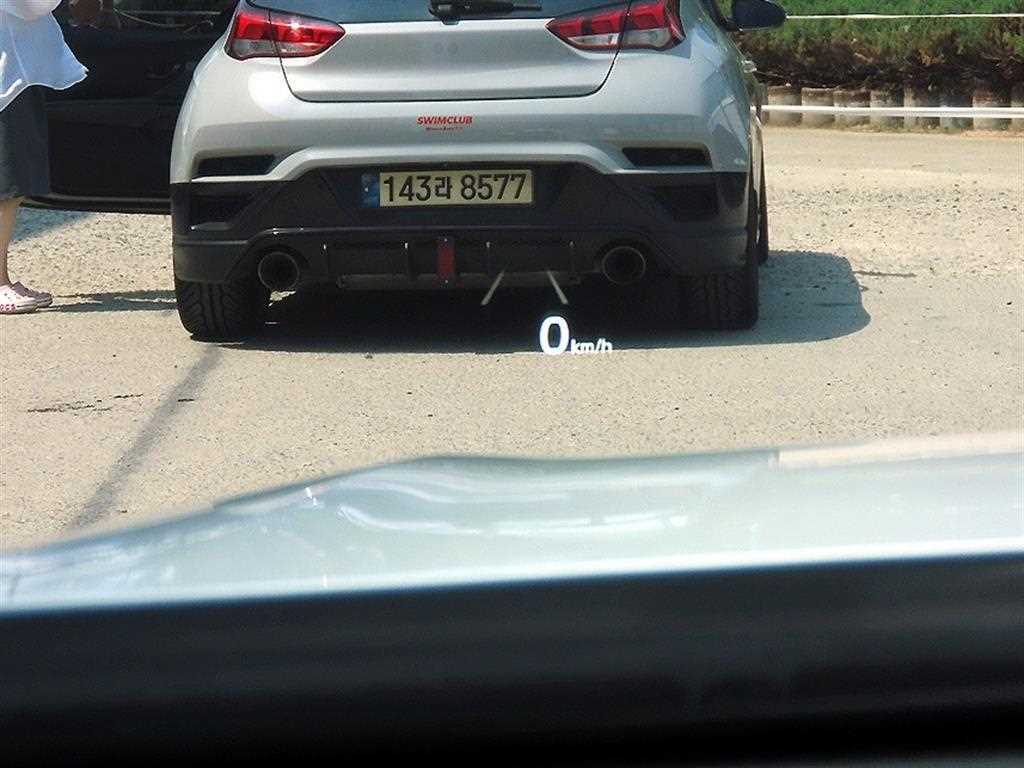 KIA K7 - Vista 10