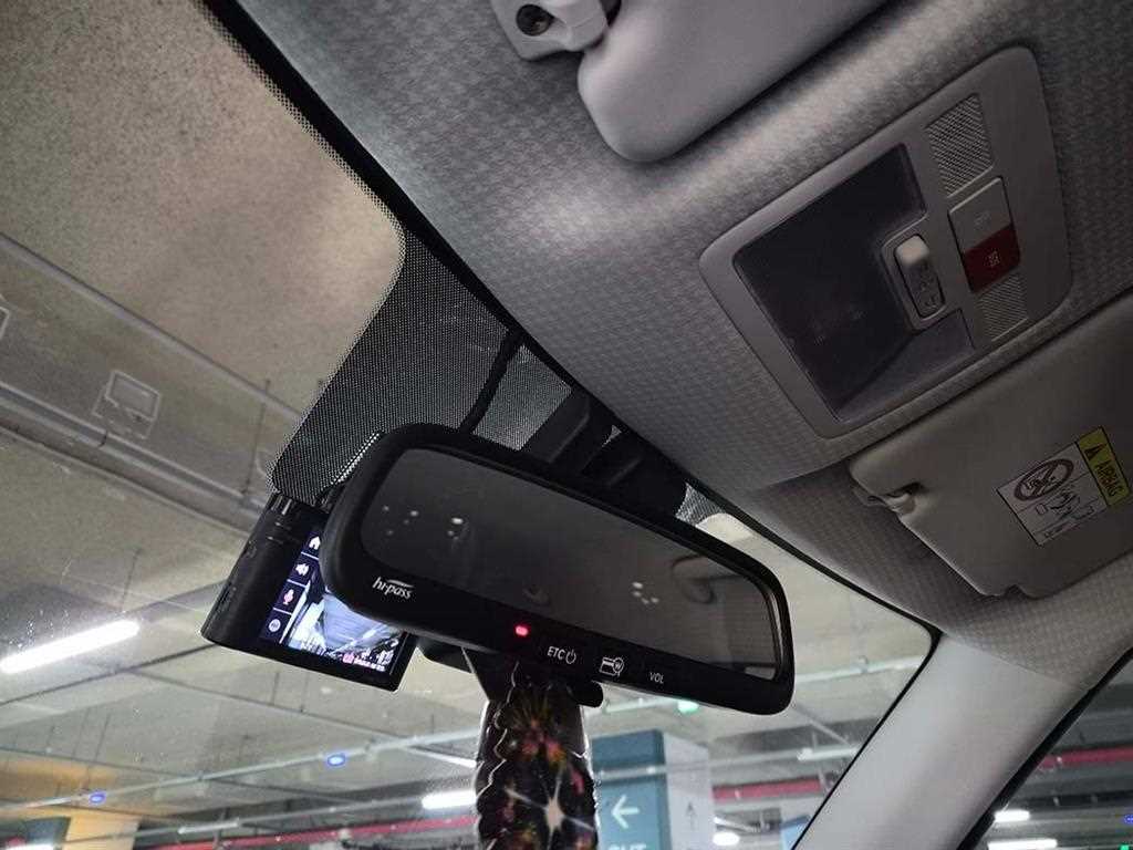 HYUNDAI Casper - Vista 8