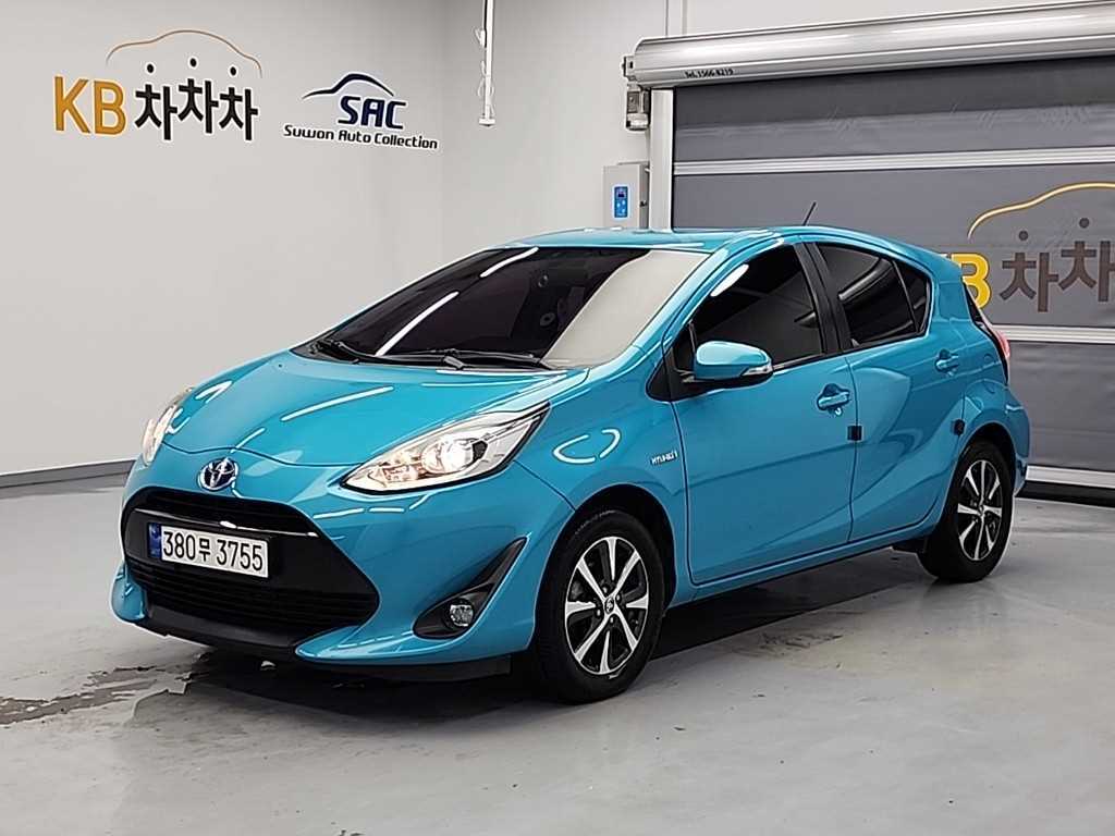 Toyota Prius 2019 Azul - Importación desde Corea - HF Imports Iquique - Foto 1