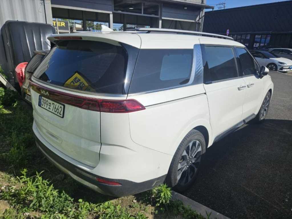 KIA Carnival - Vista 4