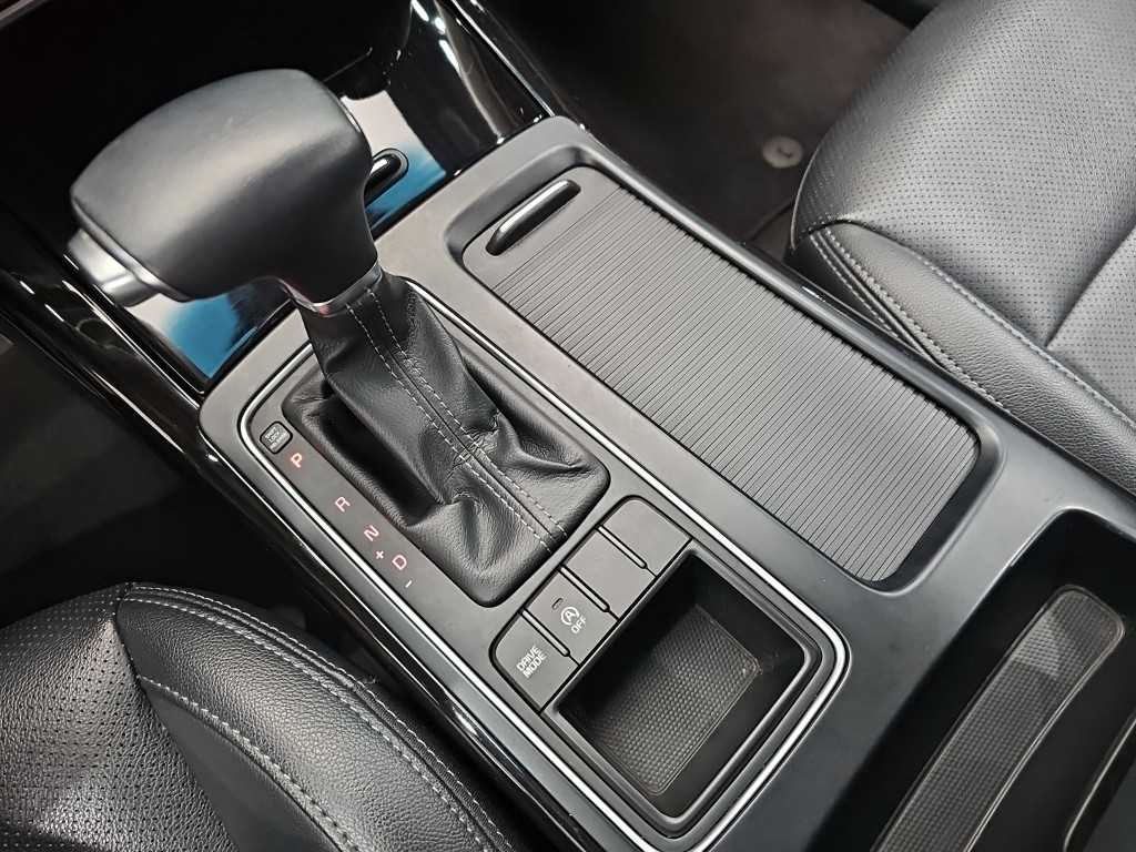 KIA Sorento - Vista 8