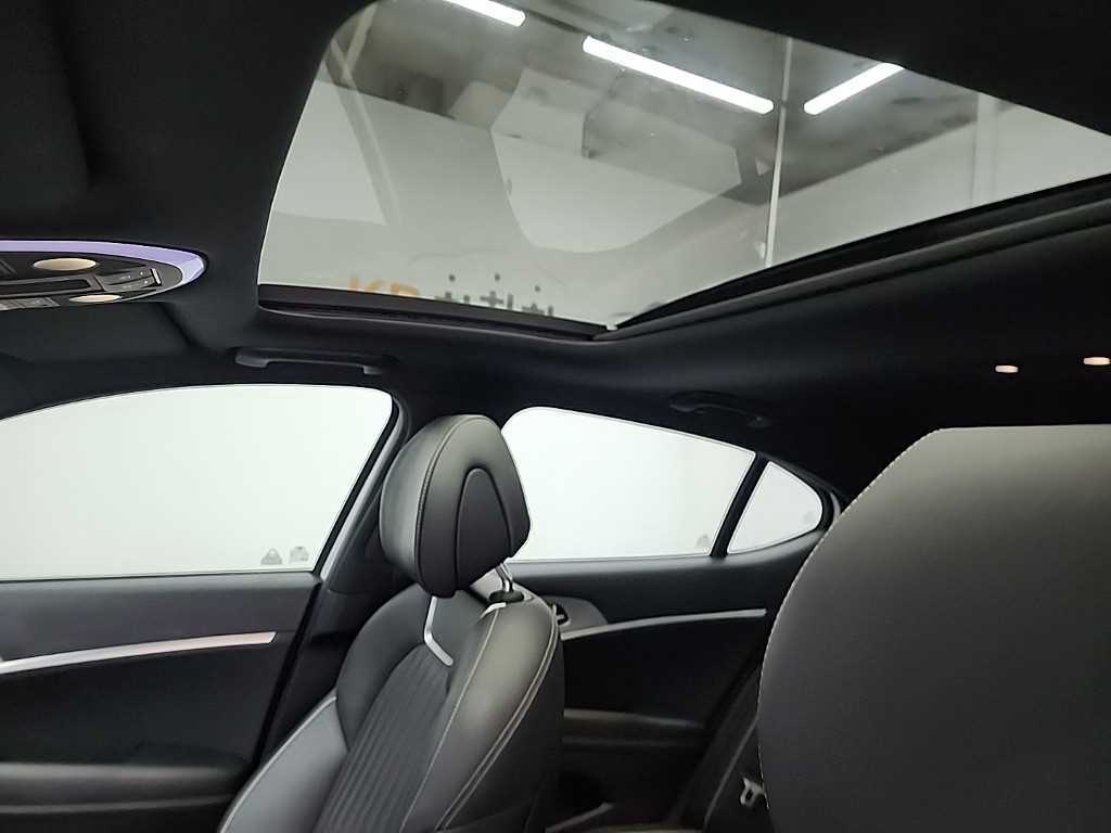 Genesis G70 2019 Blanco - Importación desde Corea - HF Imports Iquique - Foto 16