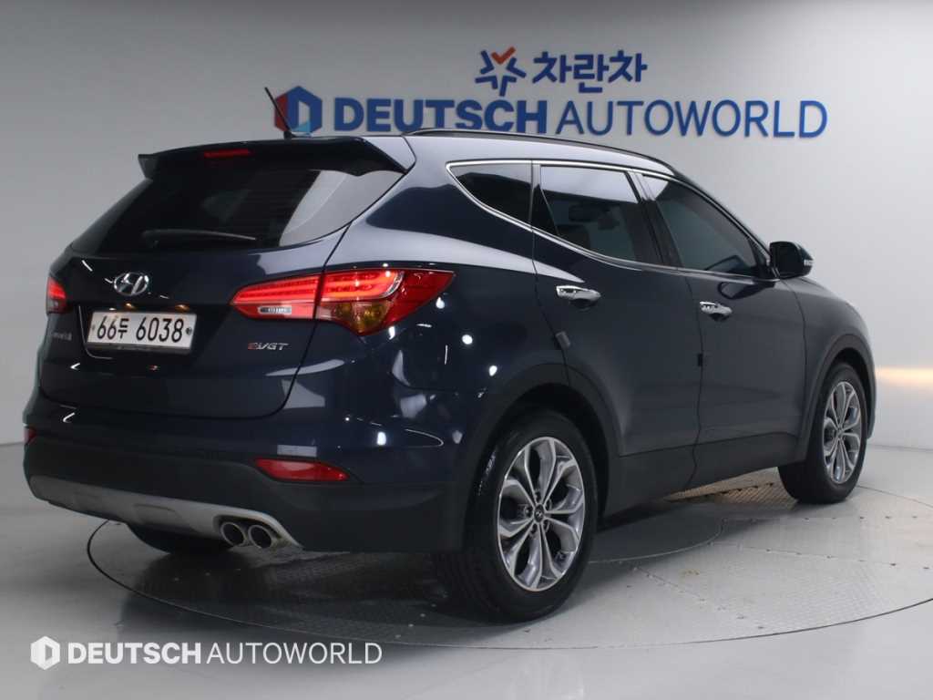 HYUNDAI Santa Fe - Vista 2