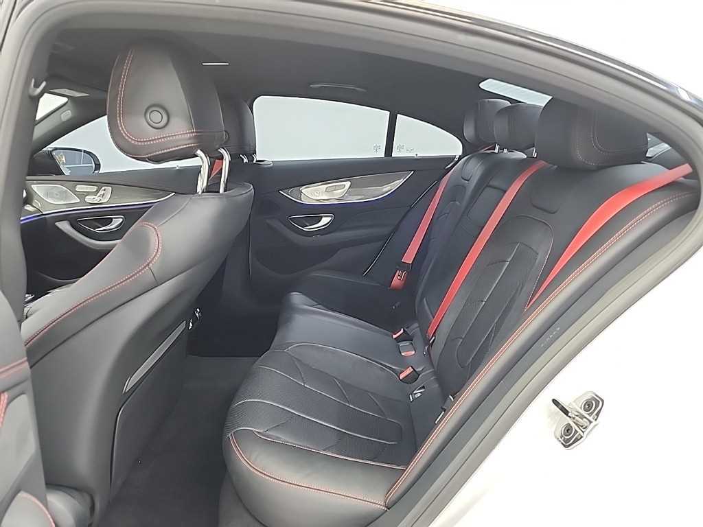 Mercedes Benz CLS Class - Vista 12