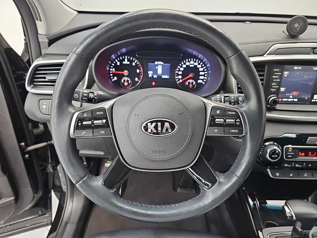 KIA Sorento - Vista 9