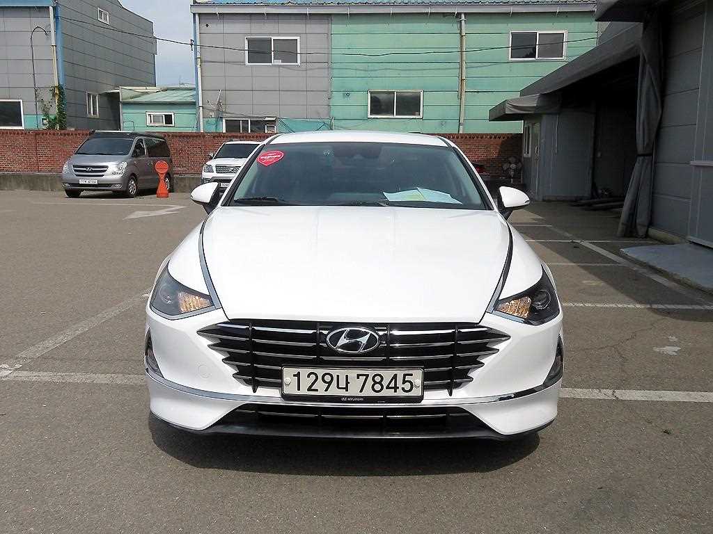 HYUNDAI Sonata 2020 Blanco - Importación desde Corea - HF Imports Iquique - Foto 1