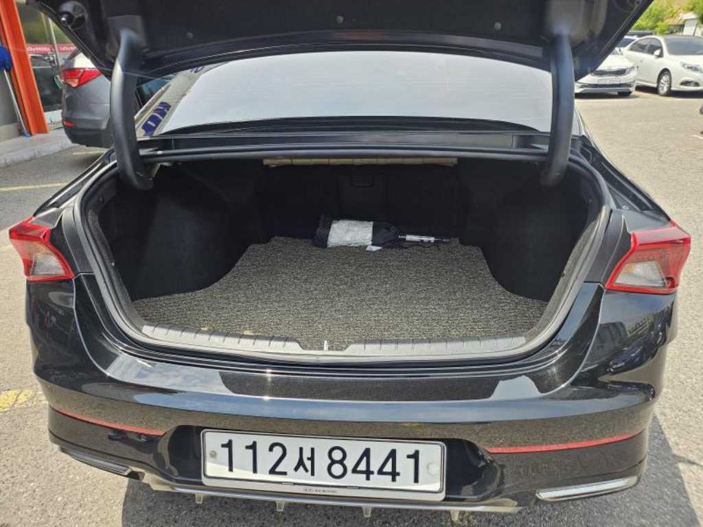 KIA K5 2020 Negro - Importación desde Corea - HF Imports Iquique - Foto 19