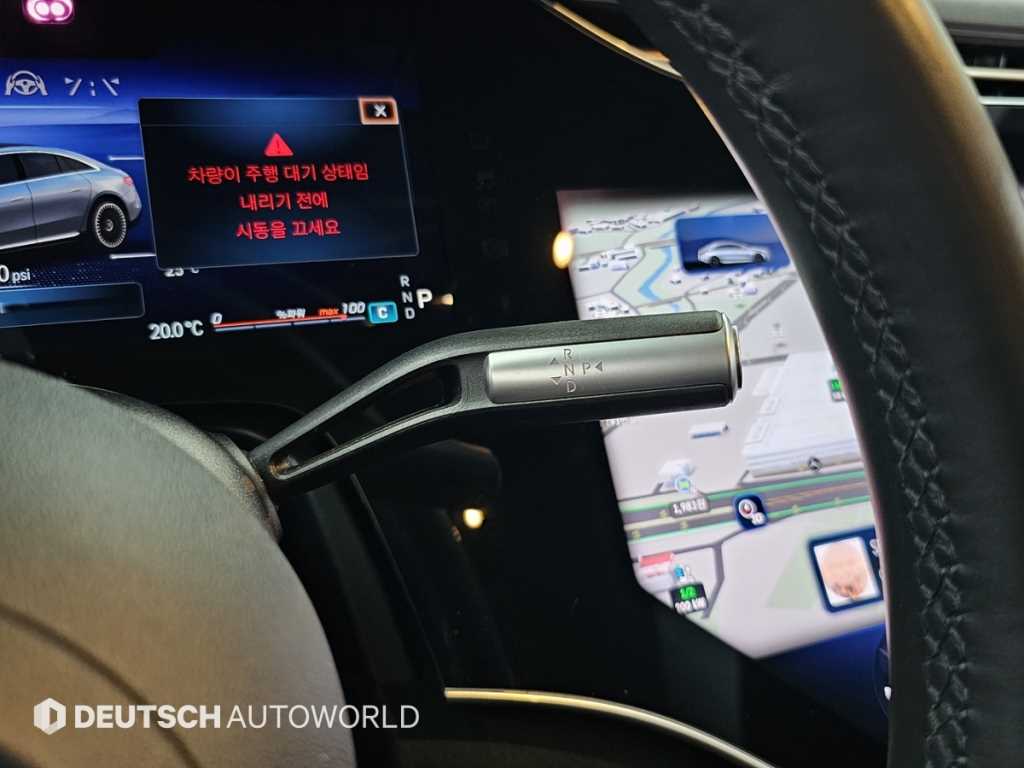 Mercedes Benz EQS - Vista 9