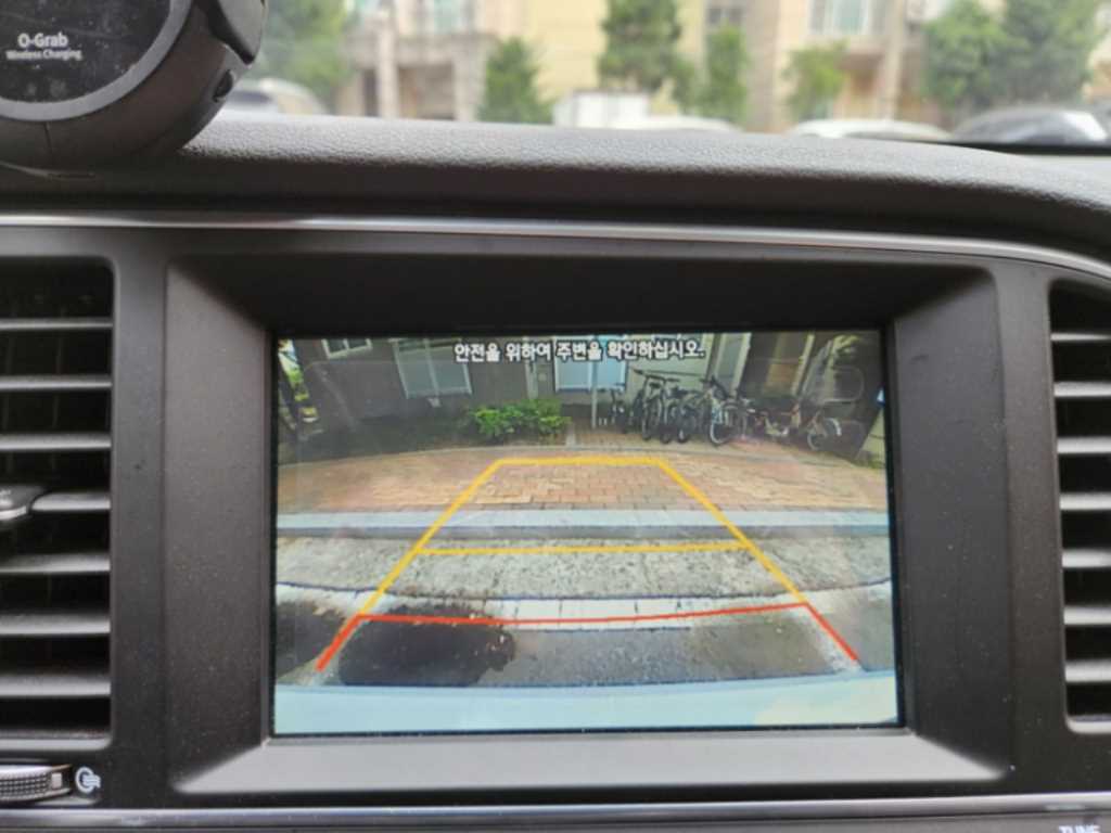 HYUNDAI Avante - Vista 8