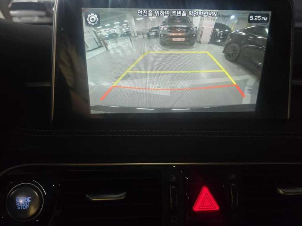 Genesis G70 - Vista 5
