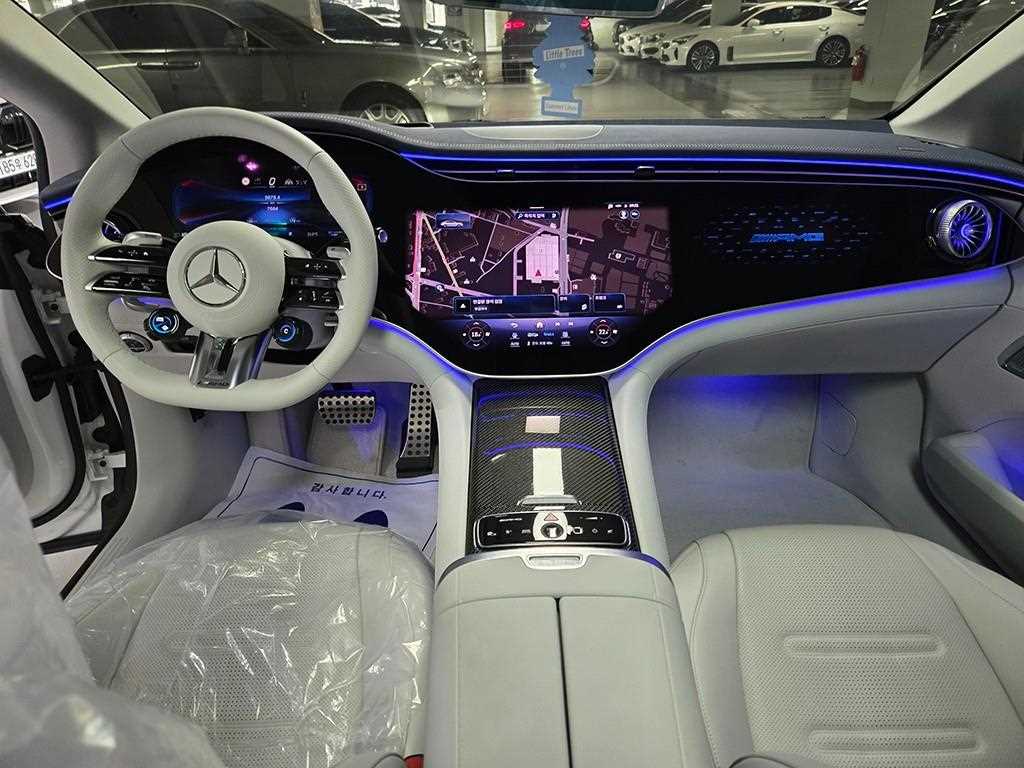 Mercedes Benz EQE - Vista 9