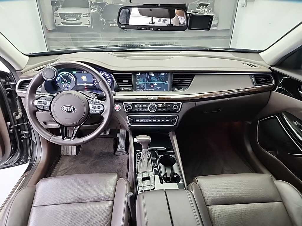 KIA K7 - Vista 7