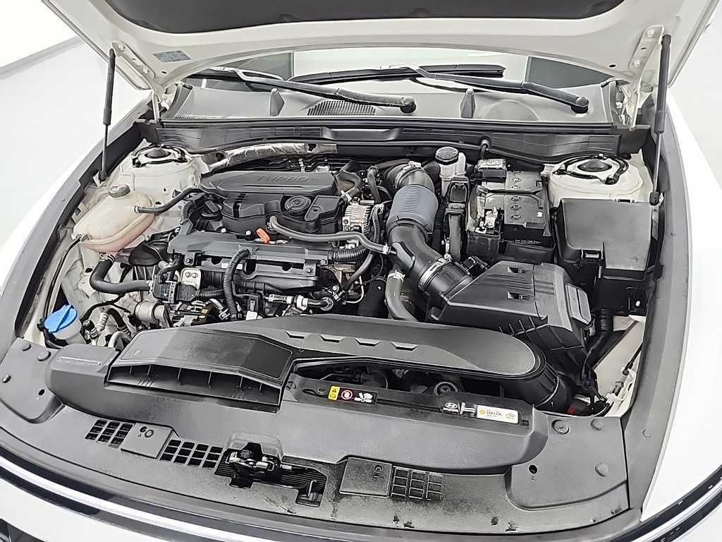 HYUNDAI Sonata - Vista 5
