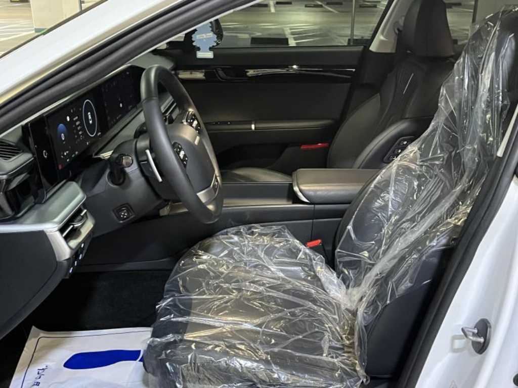 HYUNDAI Grandeur - Vista 12