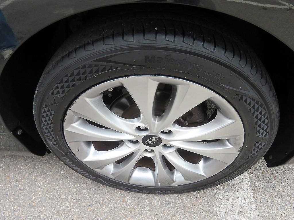 HYUNDAI Grandeur 2012 Negro - Importación desde Corea - HF Imports Iquique - Foto 20