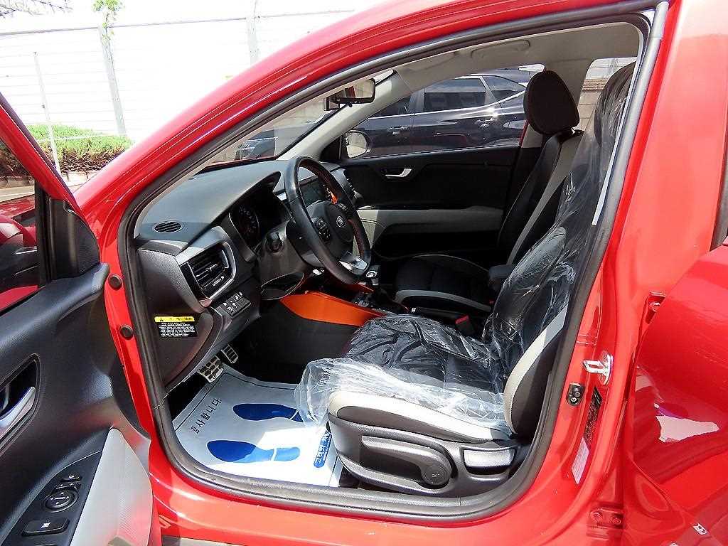 KIA Stonic - Vista 5