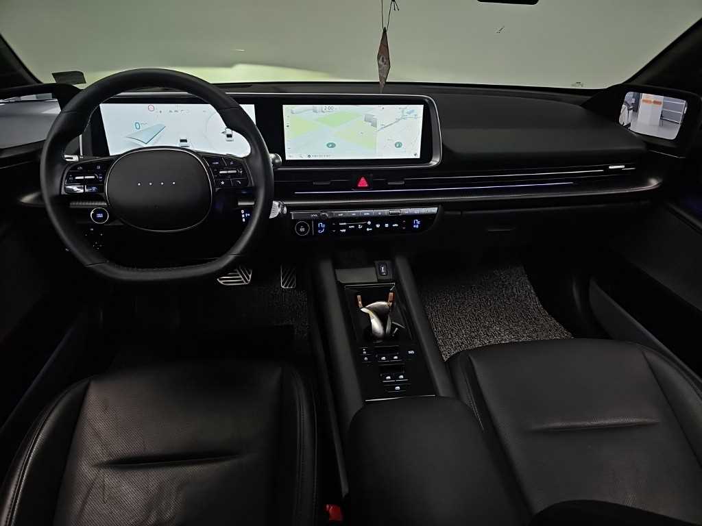 HYUNDAI Ioniq 6 - Vista 7