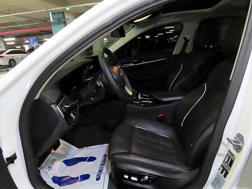 BMW 5 Series - Vista 6