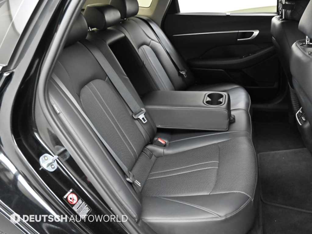 HYUNDAI Sonata - Vista 12
