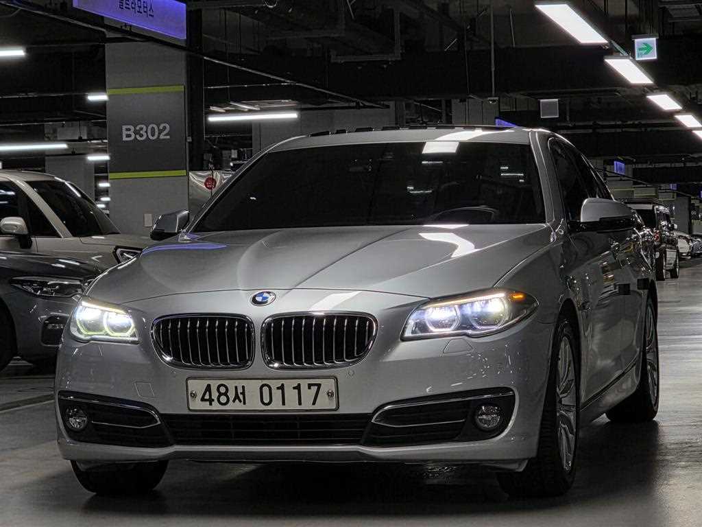 BMW 5 Series 2016 Gris - Importación desde Corea - HF Imports Iquique - Foto 1