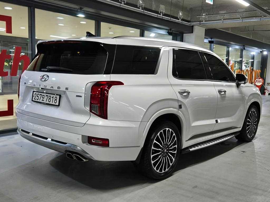 HYUNDAI Palisade - Vista 5