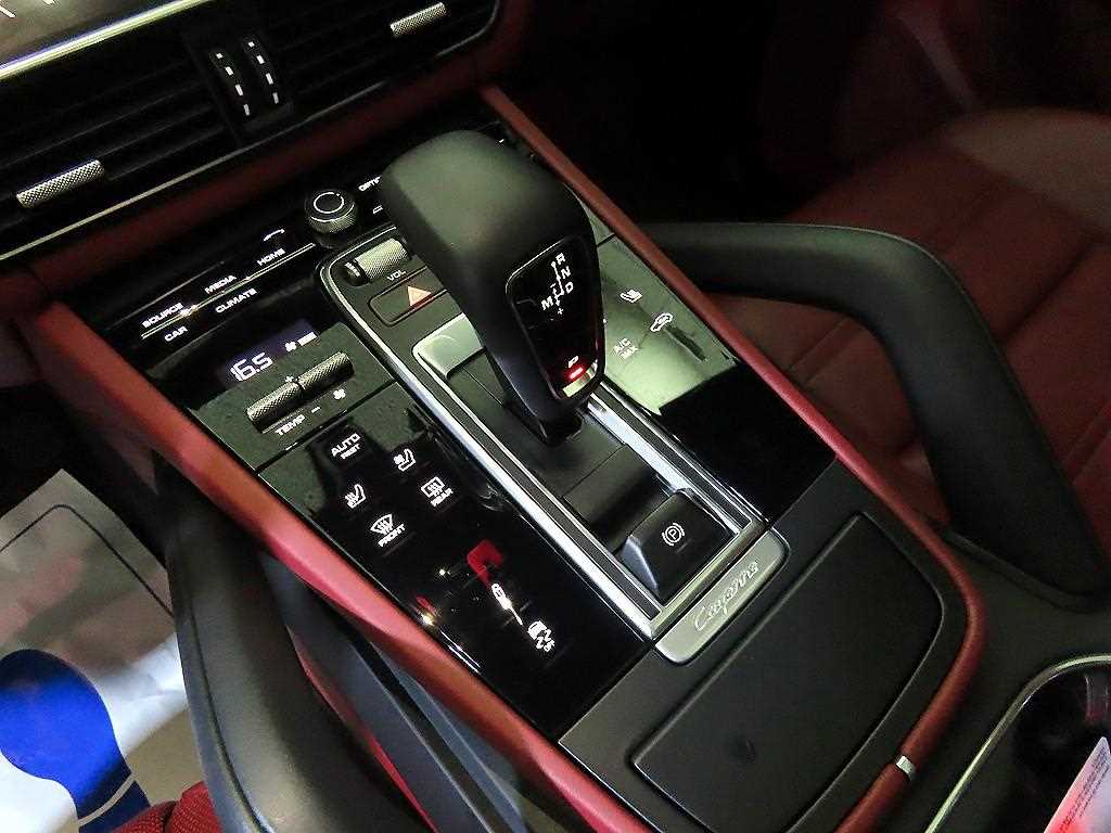 Porsche Cayenne - Vista 12