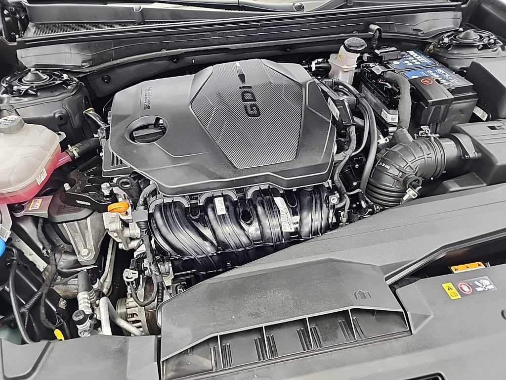 HYUNDAI Grandeur - Vista 5