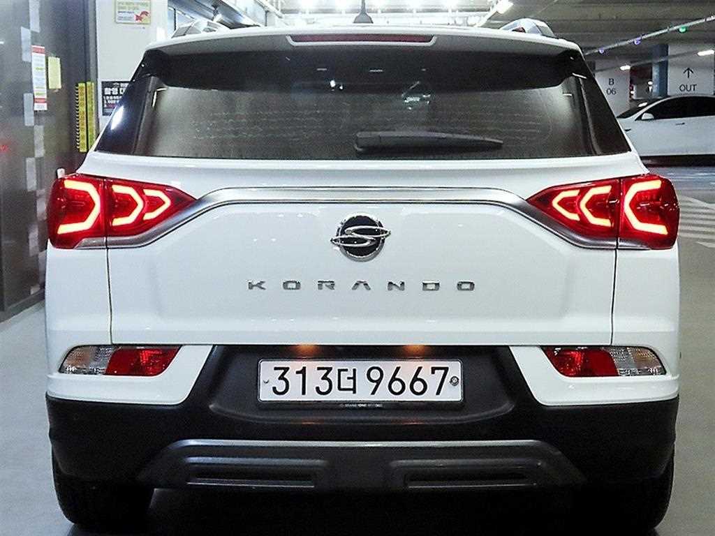 Ssangyong Korando - Vista 5