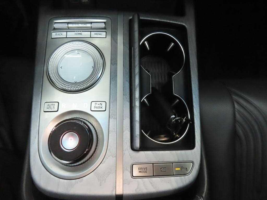 Genesis G80 - Vista 12