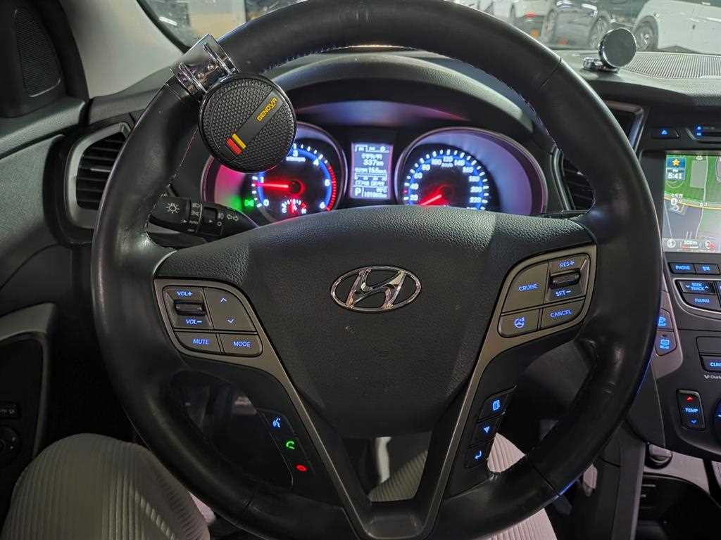 HYUNDAI Santa Fe - Vista 11